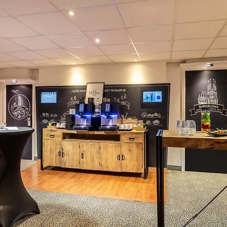 Novotel Brussels Airport-3
